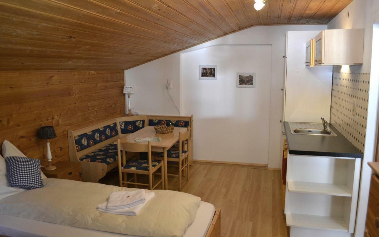 Pension Alpenrose Sankt Sigmund im Sellrain エクステリア 写真